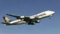 Singapore Airlines Jumbojet taking off HD Footage