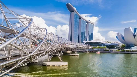 SINGAPORE - August 23, 2017:View from the infinity pool at Marina Bay Sands Stock-Footage 102151840