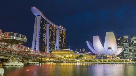 SINGAPORE - August 23, 2017:View from the infinity pool at Marina Bay Sands Stock-Footage 102212412