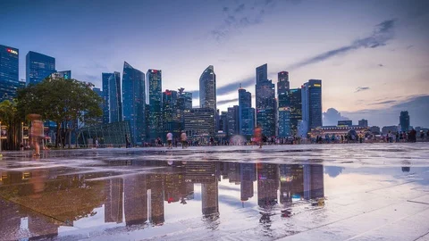 SINGAPORE - August 24, 2017:View from the infinity pool at Marina Bay Sands Stock-Footage 102597061
