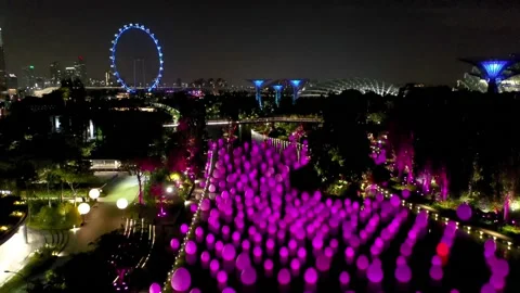 Singapore , View of the eggs floating over water, the decoration at the 스톡 동영상 144711068
