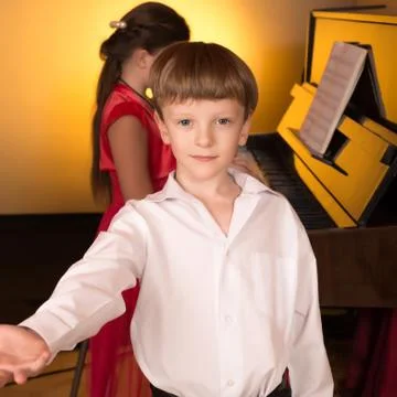 Singer and pianist Stock-Fotos