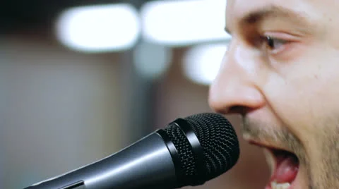 Singer's expression 스톡 동영상 22554393