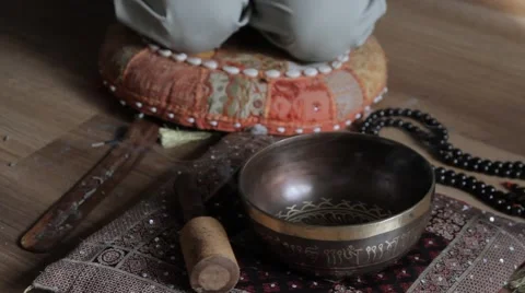 Singing bowl Stock Footage 58935142