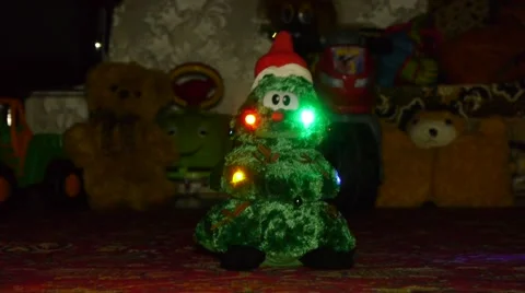 Singing tree, Christmas tree children's toy, tree song Stock Footage 46793881