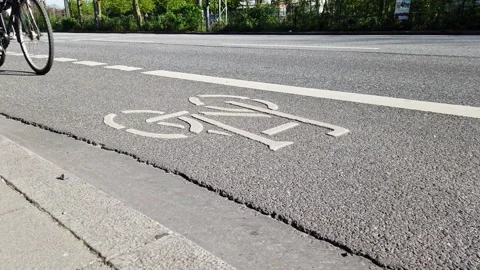 Single bike Video stock 142170366