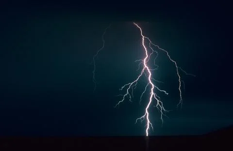 Single branched lightning bolt Foto stock