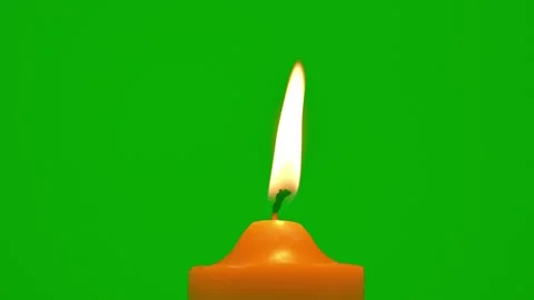 Single candle flame on green screen Stock-Footage 333330406