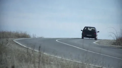 Single car on the road 2 Vídeo Stock 949035
