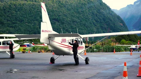 Single engine plane being cleaned Stock Footage 65077171