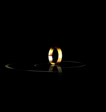 Single golden ring Stock Illustration