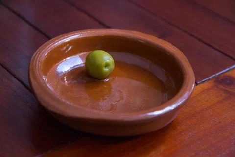 Single olive Stock-Fotos