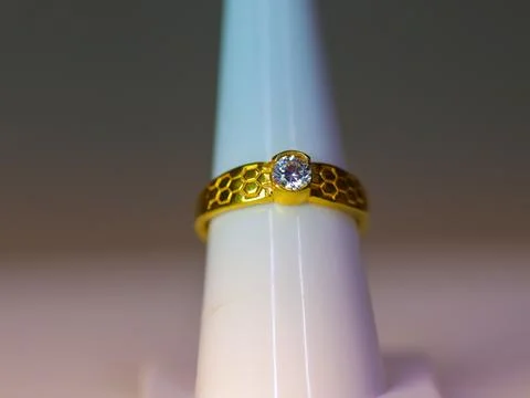 Single Stone Diamond Engagement Ring 스톡 사진