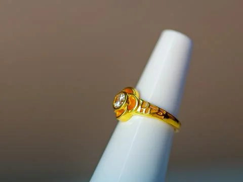 Single Stone Diamond Engagement Ring Stock Photos