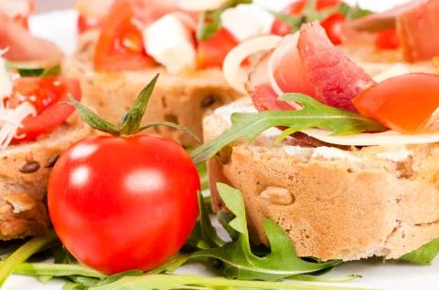 Single tomato Stock Photos