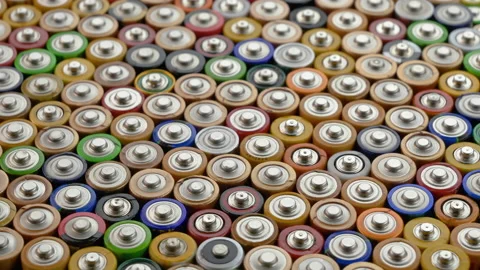 Single use batteries top view Video stock 168406562