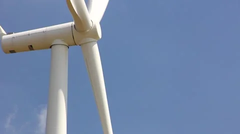 Single wind turbine Video stock 41382600