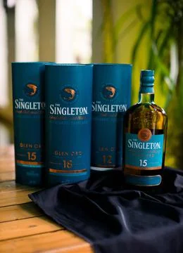SINGLETON 15 Stock Photos