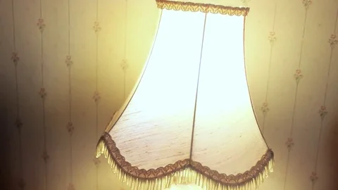A sinister lamp, blinking Stock Footage 77863136