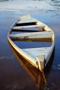 Sinking boat 写真素材