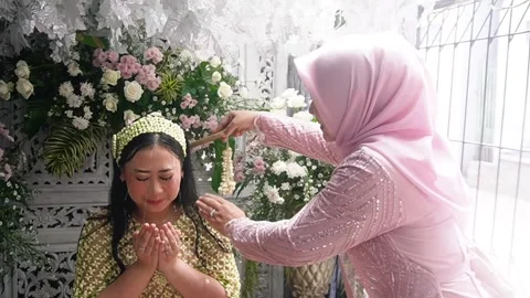 The “Siraman” ceremony Stock Footage 313717080