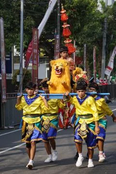 Sisingaan dance from west java at BEN Carnival Stock-Fotos