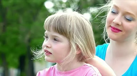 Sisters in the park Stock Footage 24673512