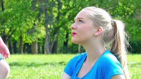 Sisters in the park Stock Footage 24673524