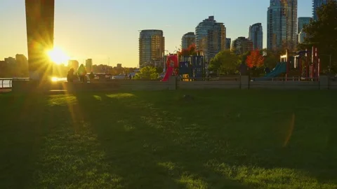 Sitting on the edge of Fraser river in a beautiful park Видео 144465783