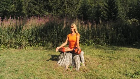 Sitting meditation Stock Footage 125588624