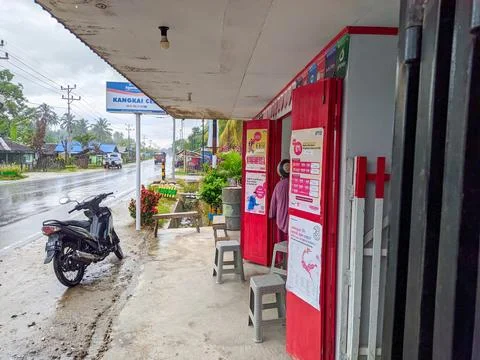 Situation in front of a simple building Stock Photos