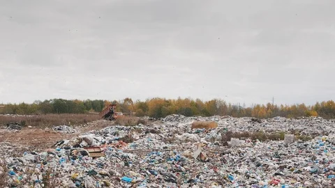 Сity garbage dump, environmental pollution due to lack of recycling technology Stockbeeldmateriaal 97695354