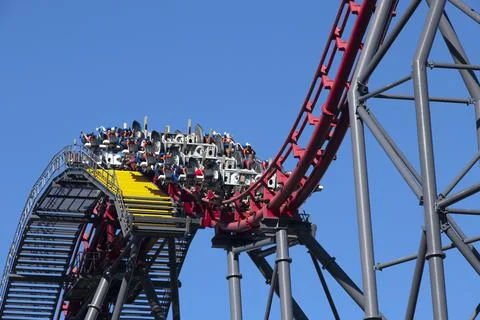 Six Flags Magic Mountain Six Flags Hurricane Harbor, X2 roller coaster Stock Photos