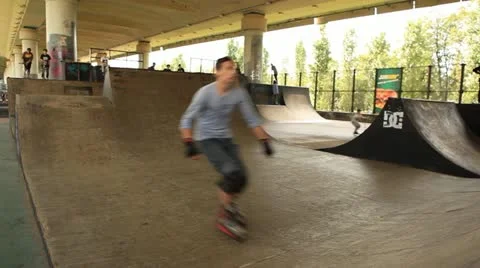 Skate motion Stock Footage 12652028