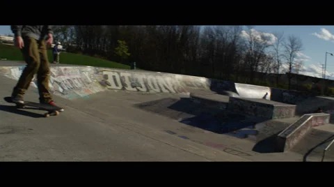 Skateboard Park Slow Motion Video stock 42872243