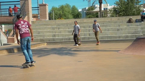 Skateboarder 9 Video stock 124191971