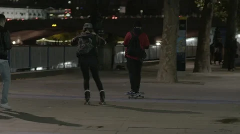 Skateboarding and Rollerblading on Southbank in London Stock Footage