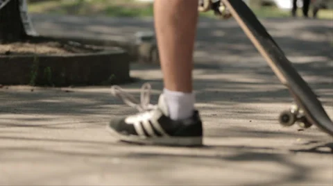 Skateboarding Stock-Footage 33624549