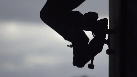 Skateboarding Slow Motion 動画素材 74434306