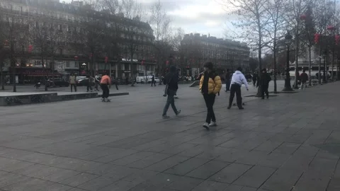 Skaters at Republique Vidéo 233335436