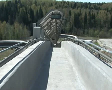 Skeleton track Stockbeeldmateriaal 12424329