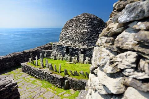 Skellig Michael or Great Skellig, home to the ruined remains of a Christian m 스톡 사진