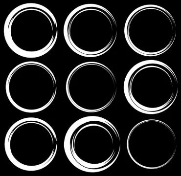 Sketchy circles with hand-drawn effect. Set 9 grungy circles Stockillustratie
