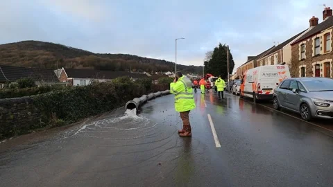 Skewen Flood 動画素材 240193337