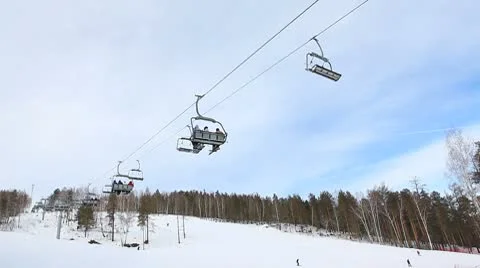 Ski elevator at ski resort Video stock 8952853