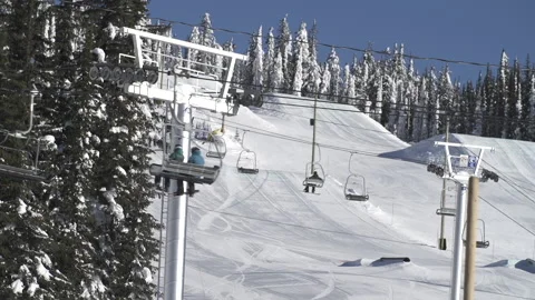 Ski lift Vídeos de archivo 200784989