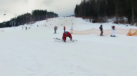 Ski Resort , falling skier Video stock 59985822