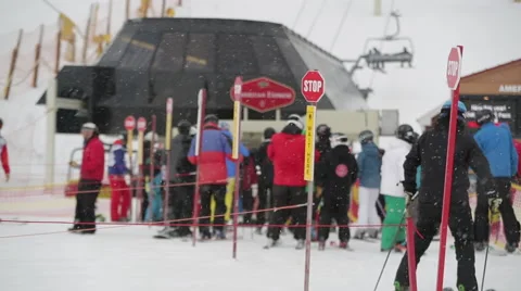 Ski resort Vídeo Stock 51237766