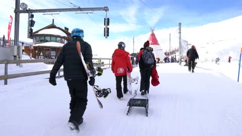 Ski resort in Switzerland Stockbeeldmateriaal 195039090