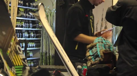 Ski Service 1080p HD 库存影片 44360527